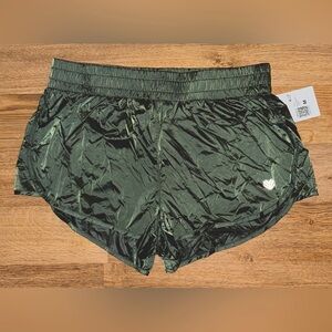 NEW FOREVER 21 Olive Green Shorts. Sz M.  I have a size S in another listing.